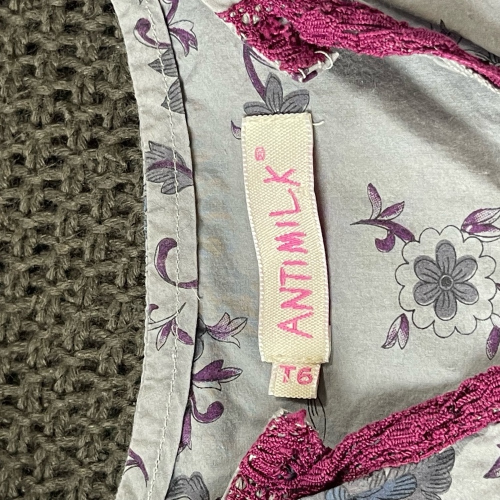 Antimilk - Picture 4 of 6